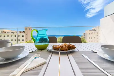 Image de 2 Rooms High-Floor Sofabed