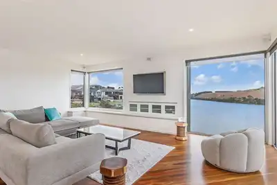 Image de River Reveal overlooking the majestic Hopkins River