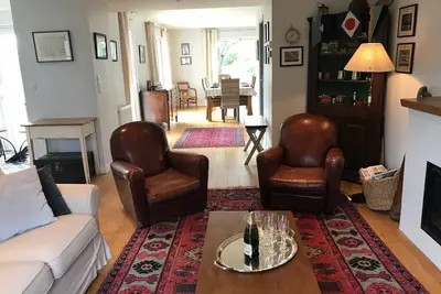 Image de Belle Maison familiale - 10 couchages - 3 min des plages
