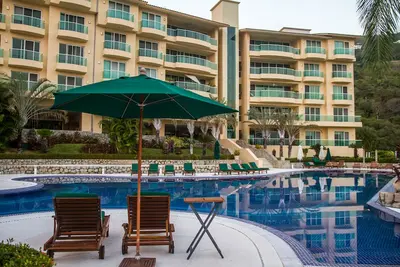 Image de B Esmeralda Penthouse, Pichilingue Diamante