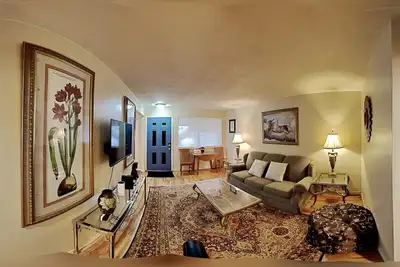 Image de Charming Efficient 2nd Floor 2 Bedroom Apartment