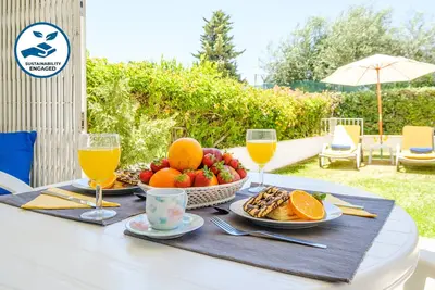 Image de Cozy apartment with pool and Bbq