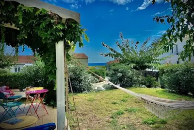 Image de Villa pieds dans l’eau a 150 m de la plage