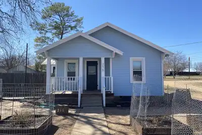 Image de Dog friendly Non Smoking Cottage 1 block from Town Square