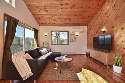 Image de Modern Cozy Cabin Views near Downtown Boone