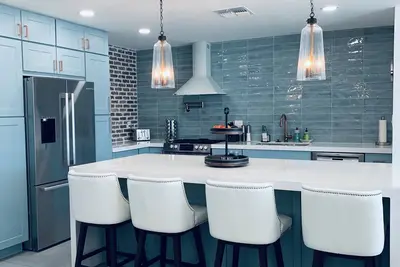 Image de Scottsdale jewel 💎 with a private pool and bar