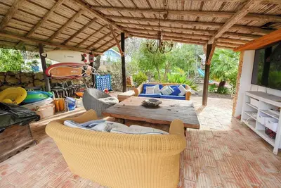 Image de Cottage \"Quinta das Achadas - Bouganvillea\", avec piscine, Wi-Fi, terrasse et jardin.