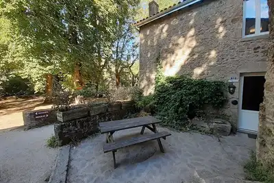 Image de Gîte \"Manoir\" avec jardin en bord de rivière, à côté de Clisson