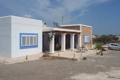 Image de Ideal House For Rest And Tranquility