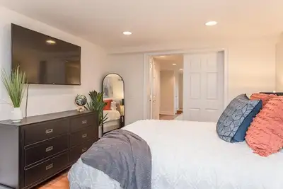 Image de Hilltop Escape >1 mile from North River Close to North River, Hone Quarry