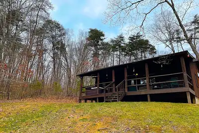 Image de The Walden at Harble Ridge - Newly renovated, 2 bedroom, hot tub, pond, fire pit
