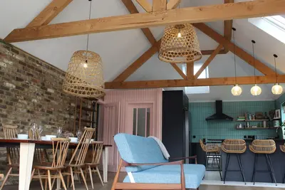Image de Stylish, Modern House with Secure Garden, Within walking Distance of Chichester City Centre