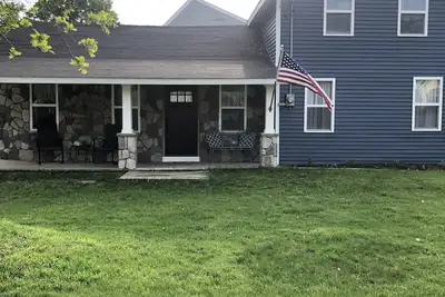 Image de Family cottage in the village of Ptw, walking distance to downtown and the beach