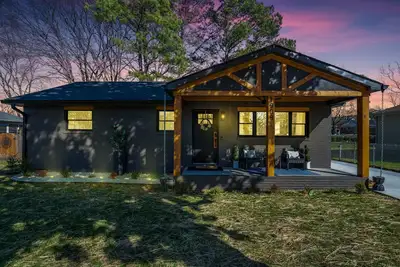 Image de the \"NOLIAhouze\", unique & modern. Perfect for great memories! 2mi to Downtown