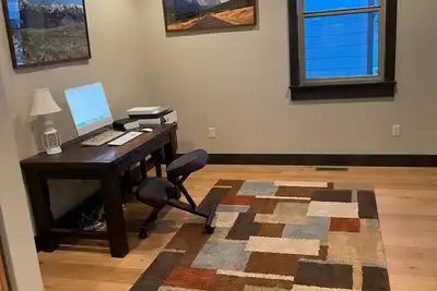 Image de Beautiful 5br/3. 5ba home in scenic Bozeman, Mt