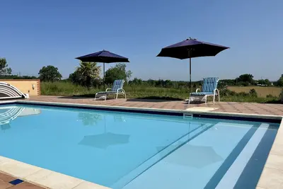 Image de Belle Gascogne proposant 3 chambres et piscine