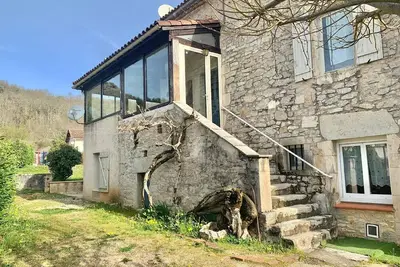 Image de Pierre Ensoleillée, maison du 19ème à l'étage