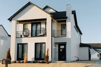 Image de Hunter Hollow - bright & modern retreat near Tulsa