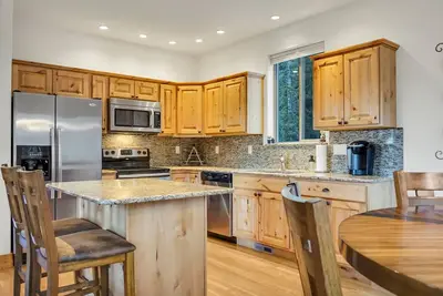 Image de Amazing Rocky Mountain Hideaway! Cozy retreat, Hot Tub  30min from Breckenridge!