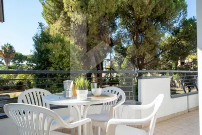 Holiday Rendez Vous 15 - Ground floor apartment with balcony and side sea view