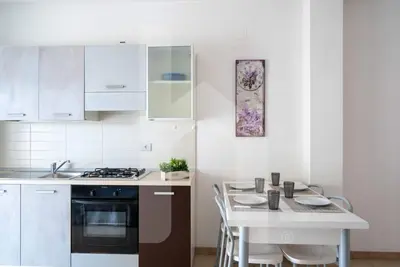 Holiday Rendez Vous 30 - Second floor apartment with side sea view