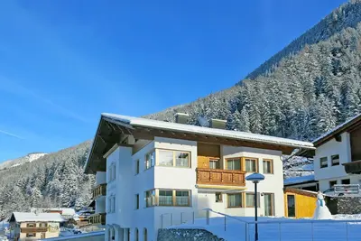 Image de Bel appartement pour 13 personnes avec Wifi, Tv, balcon et parking