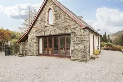 Image de The Lodge, pet friendly, with hot tub in Pontsticill