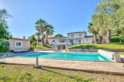 Image de Magnifique Villa de standing L'Oliveraie Piscine