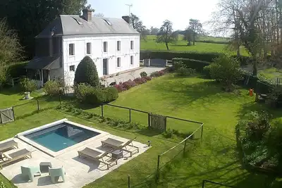 Image de Maisons classées 5* avec piscine chauffée au coeur du Pays d'Auge