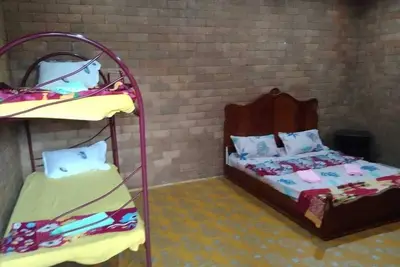 Image de Homestay with open concept living room