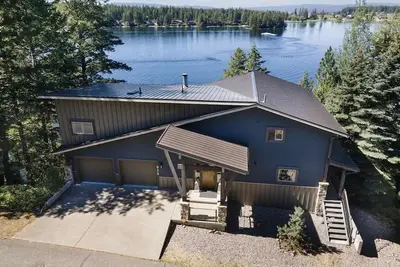 Image de Lake Blaine Luxury Home, Hot Tub, Boat Dock, Views