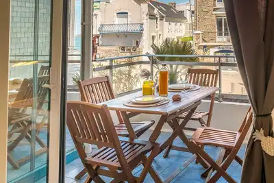 Image de T1 Bis Vue Mer, WiFi, à Larmor-Plage, 4 Pers