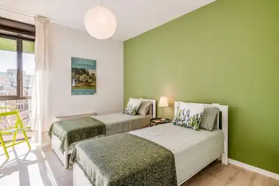 Family & Friends House - Botanic Room