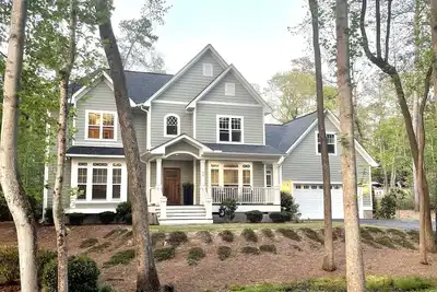 Image de Newly updated home near Pinehurst resort & No. 2 clubhouse! \n