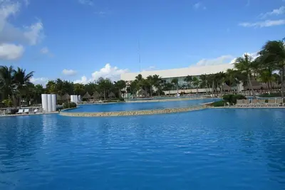 Image de Affordable Mexico Vacation with 2 bedrooms, 2 bath resort Suite Sleeps 6 adults