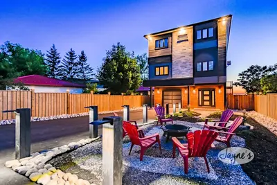 Image de 4bed 5bath brand new beach house in Tiny! West Exposure! Sunsets! Hot tub!