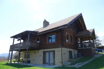 Image de Secluded cabin near Smoke Hole