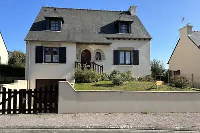 Image de 802 - Maison avec jardin proche du centre d'Erquy