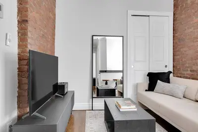 Image de Bright East Village 1br w/ in-unit W/D, close to Park, by Blueground