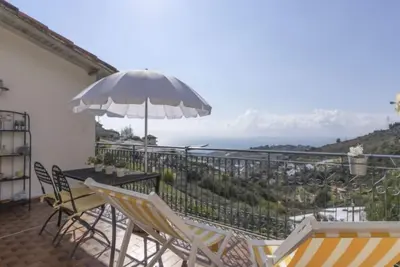 Image de Casetta in collina by Interhome