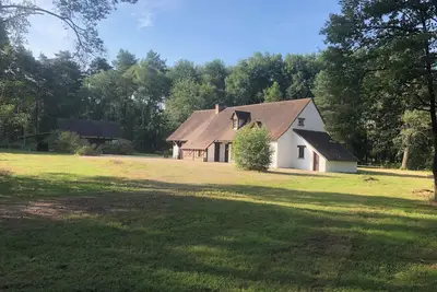 Image de Sologne, grande villa au milieu des bois et des étangs