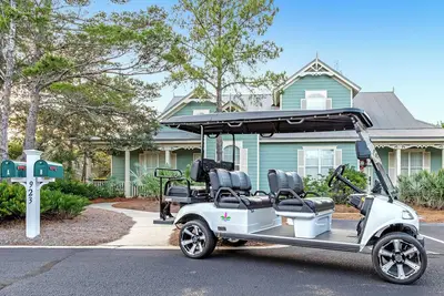 Image de Le Reve Charmant- 2br/2ba Pet Friendly home!