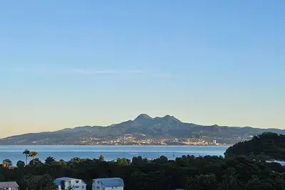 Image de Rez de jardin de villa, vue sur mer, plage Ă 900m, 2 apparts avec 3 chambres