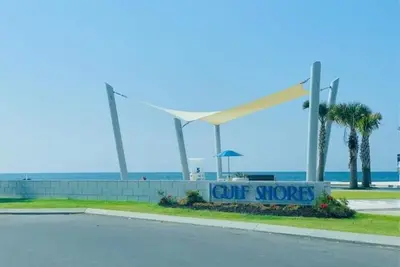 Image de Cozy Condo Just Steps To The Beach - Moonraker #2 - Sleeps 4