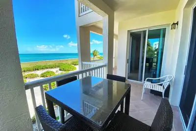 Image de Oceanfront 2Bed Condo