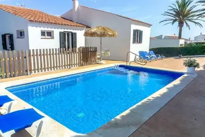 Image de Villa Ferrer: Impressive villa with direct access to the sea