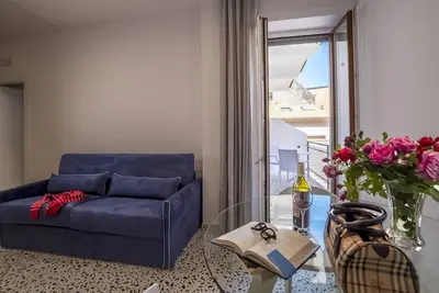 Image de Neva-Elegant Suite with Balcony in Massa Lubrense center 10 minutes from Sorrento