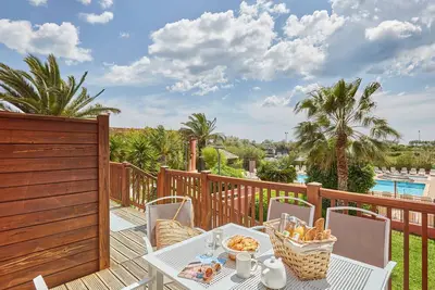 Image de Appartement Côté Piscine + Balcon/Terrasse