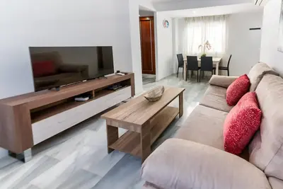 Image de Holidays2Malaga Salitre Apartment close Train Station and Old Town Malaga