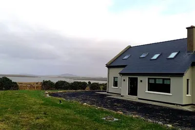 Image de M033 Achill Gatehouse By The Greenway-4 Bedroom-Sleeps 8
